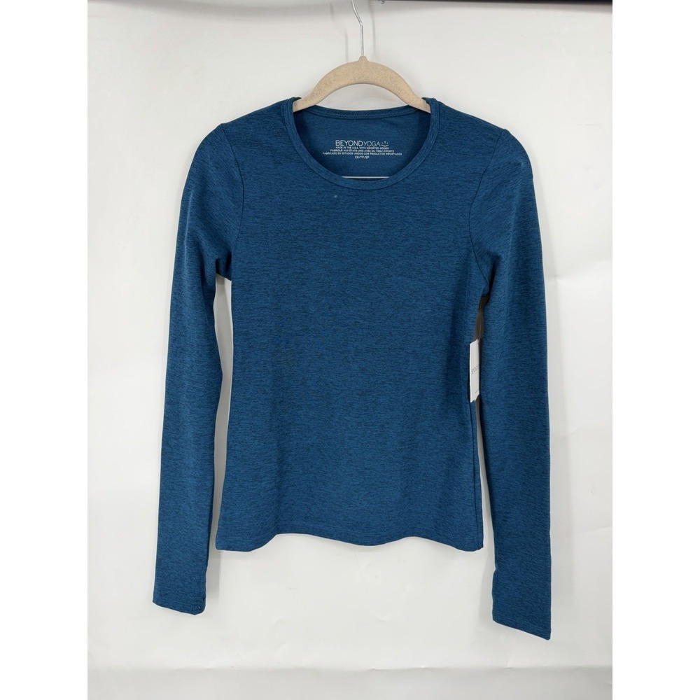 NWT Beyond Yoga Spacedye Top Women XS Blue Long Sleeve Shirt Yoga Athleisure USA